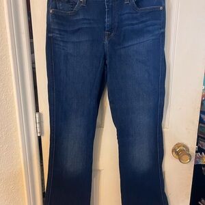 7 For All Mankind Bootcut Jeans in Dark Blue Wash